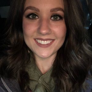 Meet your Posher, Brianne